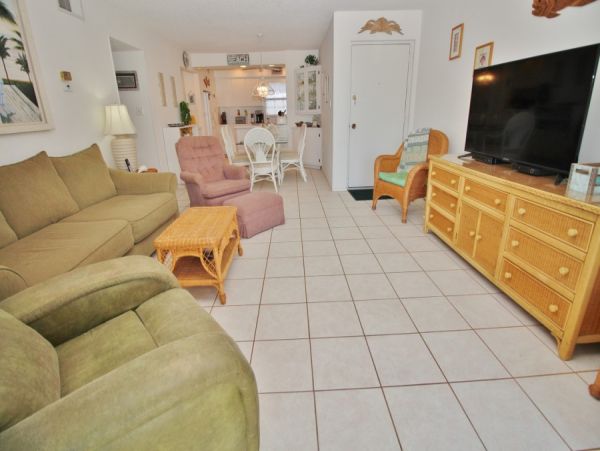 New Smyrna Beach Condo 978595