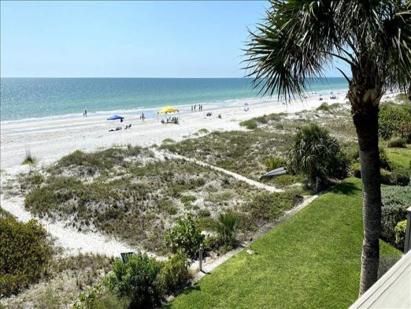Indian Shores Luxury Vacation Condo on Beach Gulf Views