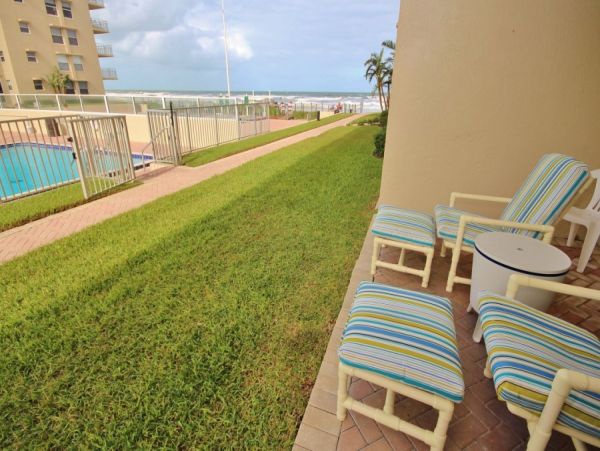New Smyrna Beach Condo 978597