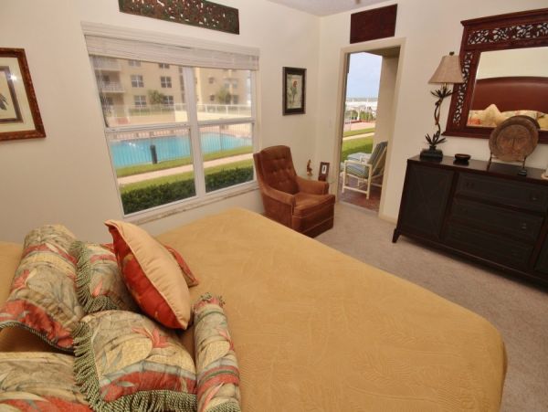 New Smyrna Beach Condo 978597