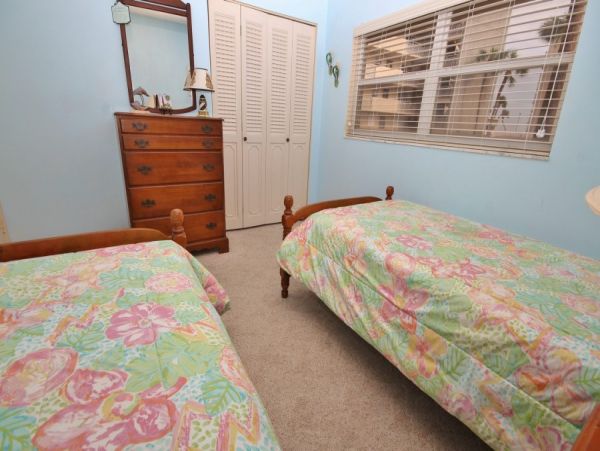 New Smyrna Beach Condo 978597
