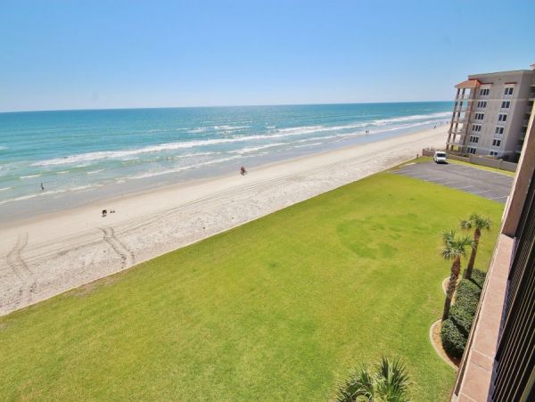 Full Ocean View 2 Bedroom Condo in New Smyrna Beach