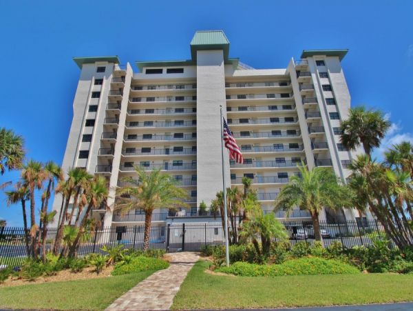 Full Ocean View 2 Bedroom Condo in New Smyrna Beach