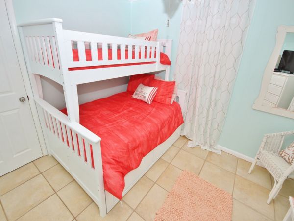 New Smyrna Beach Home 978602