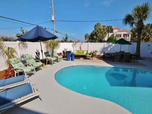 New Smyrna Beach Home 978602