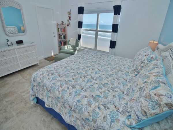 New Smyrna Beach Condo 978603