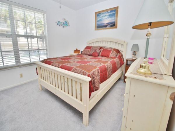 New Smyrna Beach Condo 978608