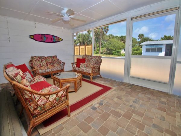 New Smyrna Beach Condo 978613