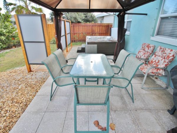 New Smyrna Beach Condo 978613