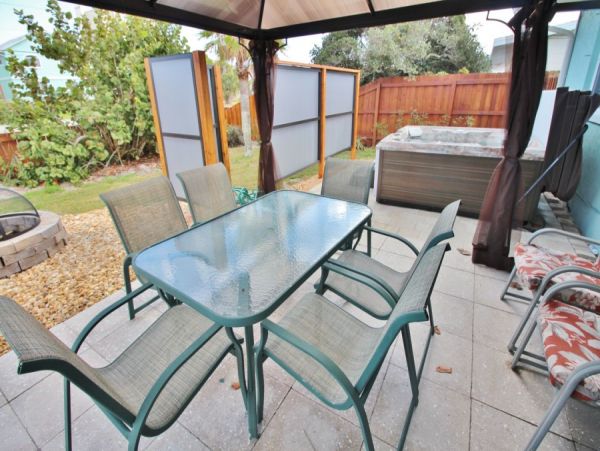 New Smyrna Beach Condo 978613