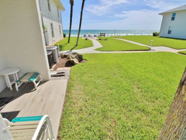 New Smyrna Beach Condo 978619