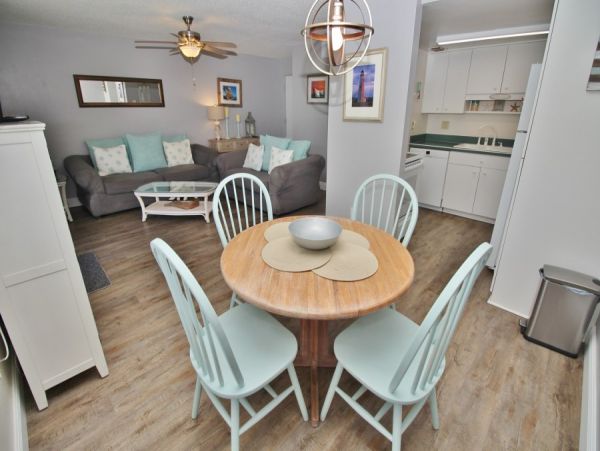 New Smyrna Beach Condo 978619