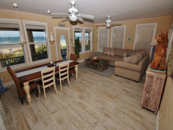 New Smyrna Beach Condo 978625
