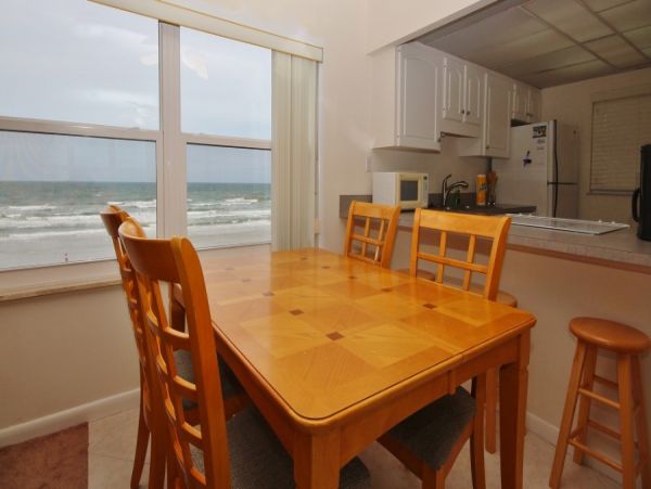 New Smyrna Beach Condo 978628