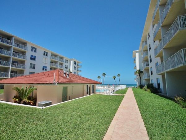 New Smyrna Beach Condo 978628