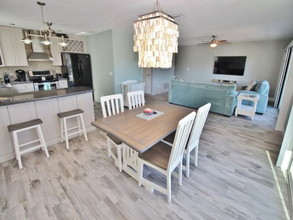 New Smyrna Beach Condo 978629