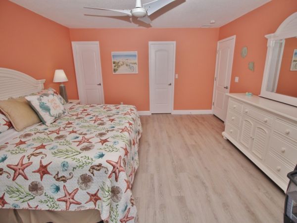 New Smyrna Beach Condo 978629