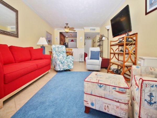 New Smyrna Beach Condo 978635