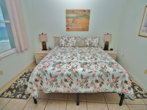New Smyrna Beach Condo 978638
