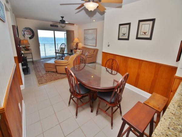 New Smyrna Beach Condo 978639