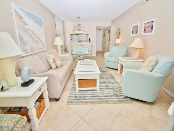 New Smyrna Beach Condo 978640