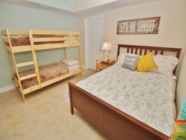 New Smyrna Beach Condo 978642