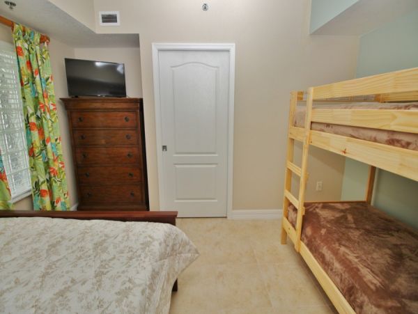 New Smyrna Beach Condo 978642