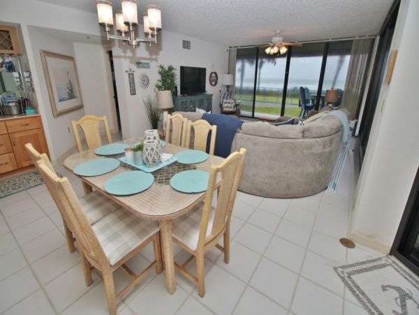 New Smyrna Beach Condo 978643