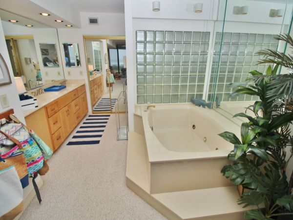 New Smyrna Beach Condo 978643