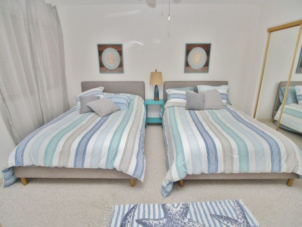New Smyrna Beach Condo 978643