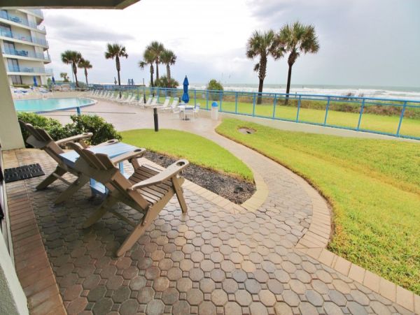 New Smyrna Beach Condo 978643