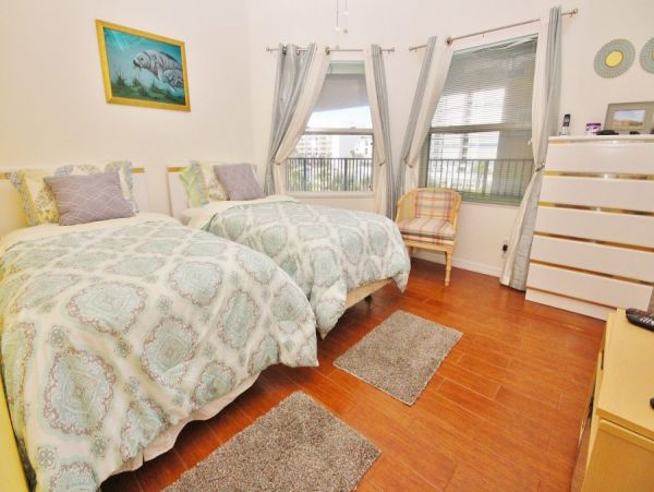 New Smyrna Beach Condo 978651