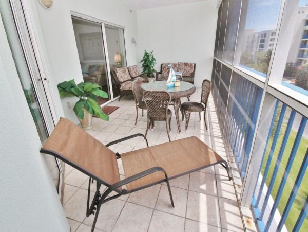 New Smyrna Beach Condo 978651