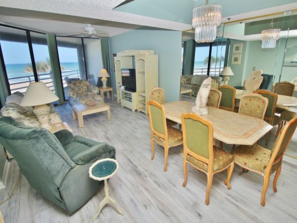 New Smyrna Beach Condo 978656