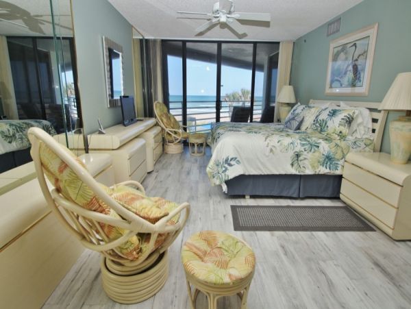 New Smyrna Beach Condo 978656