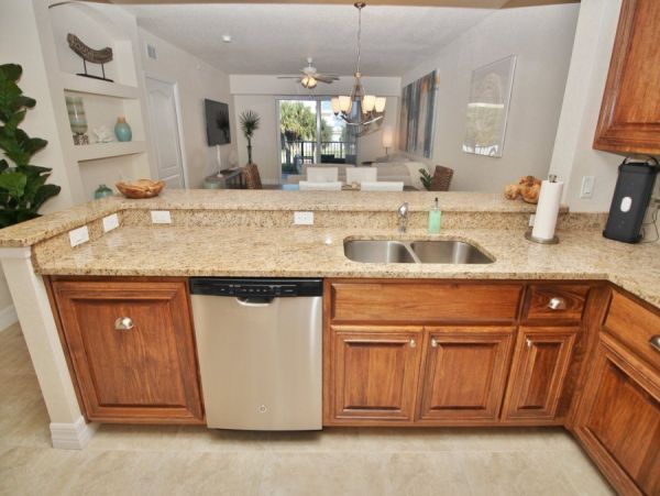 New Smyrna Beach Condo 978657
