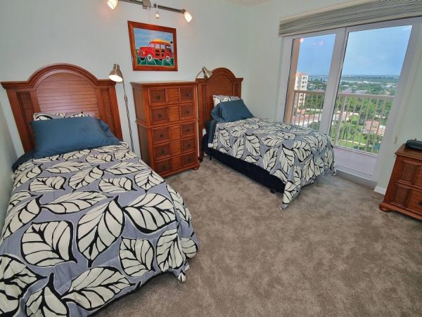 New Smyrna Beach Condo 978660