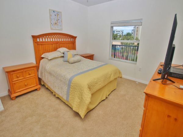 New Smyrna Beach Condo 978665
