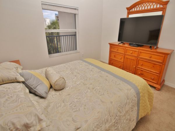 New Smyrna Beach Condo 978665