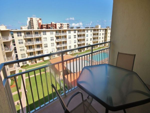 New Smyrna Beach Condo 978667