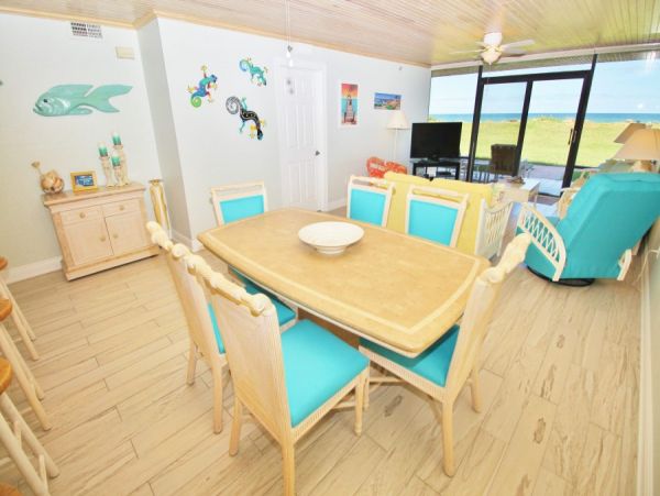 New Smyrna Beach Condo 978671