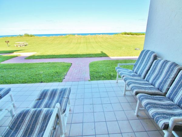 New Smyrna Beach Condo 978671