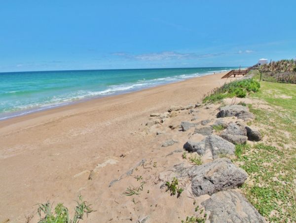 New Smyrna Beach Condo 978671