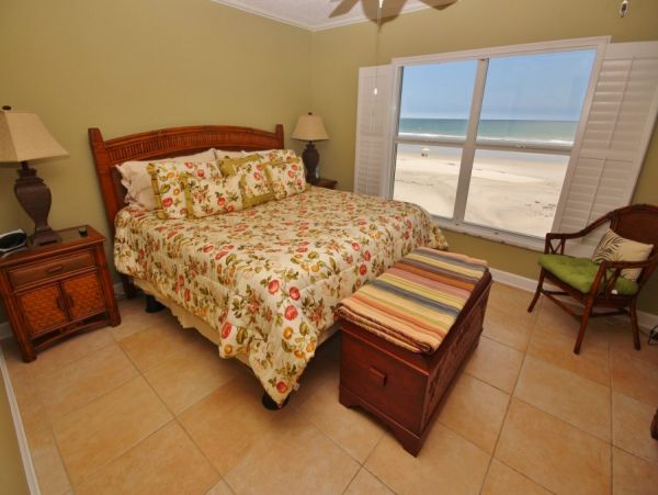 New Smyrna Beach Condo 978674