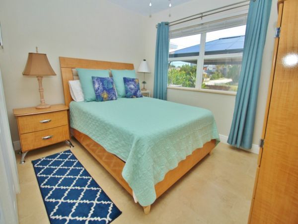 New Smyrna Beach Condo 978680