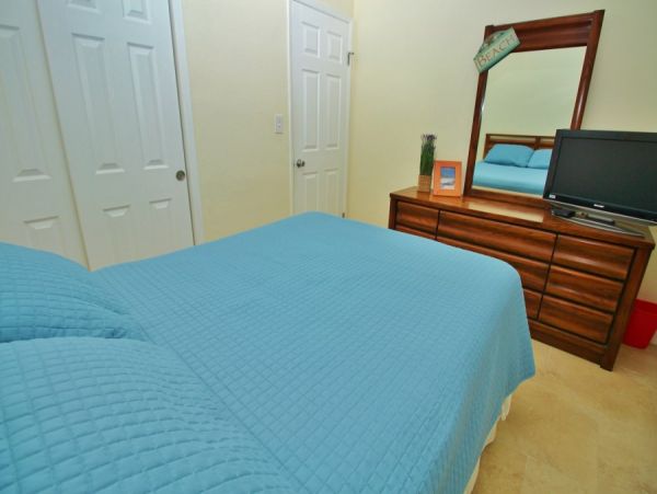 New Smyrna Beach Condo 978680