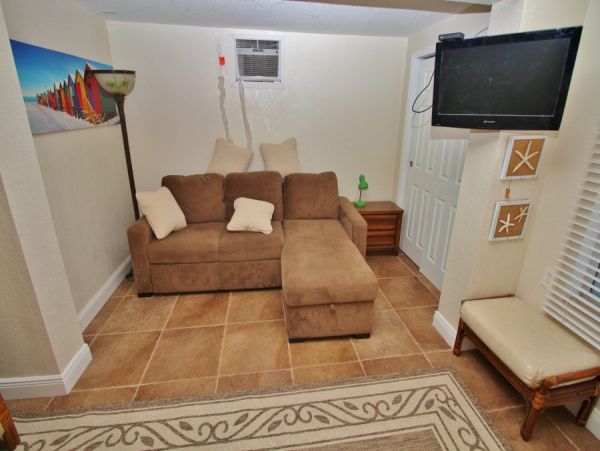New Smyrna Beach Condo 978680