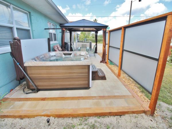 New Smyrna Beach Condo 978680