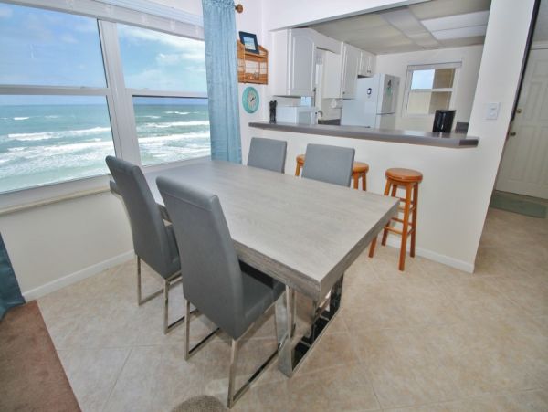 New Smyrna Beach Condo 978681