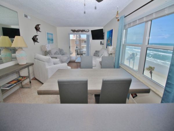 New Smyrna Beach Condo 978681